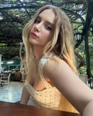 Hayal Köseoğlu Instagram - 🌿