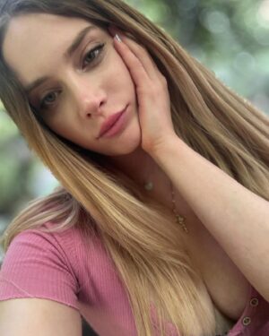 Hayal Köseoğlu Instagram - birikmiş selfie arşivi