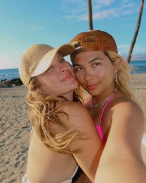 Hayley Kiyoko Instagram - My bae and Ube everything 🌸