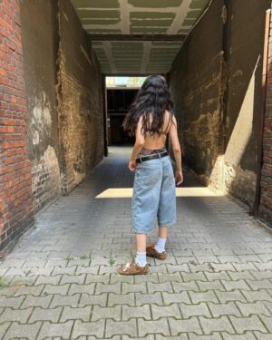 Hazar Ergüçlü Instagram - 🦚