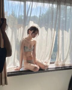 Hazuki Kimura Most Liked Photos and Posts