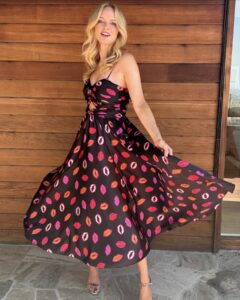 Actress Heather Graham HD Photos and Wallpapers September 2024