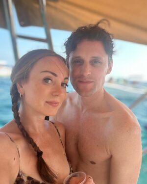 Helen George Instagram - Puglia with my wonderful friends 🇮🇹 thank you @yvette_robinson_ and @yvette_robinson_ for such a wonderful trip and my best friends, husbands-  @ryspeaks and @oliverthorntonhome for being wonderful and the best traveling pals a gal could wish for 😘