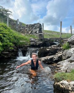 Actress Helen Skelton HD Instagram Photos and Wallpapers July 2024