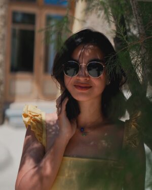 Helga Krapf Instagram - Memories from 🇬🇷 which I never posted until now because I’ve been in my Instagram burnout era X social media identity crisis without realizing it. 😂🤣

Posting this now, 2 years after, because it was a really nice time and these are memories I wanna revisit with Amelie in a few years. 🖼️ 🫶