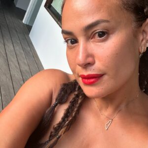 Hend Sabry Instagram - Play with your Elements .. 🔥💧🌱🌬️ 
#bali #takemeback @nafasjourneys