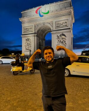 Henry Cejudo Instagram - As the Olympics came to an end, so did my trip in this amazing city. Many dreams came true and many dreams still continue until the next Olympics. See you soon Los Angeles 2028. Bonjour 🇫🇷🇫🇷🇫🇷