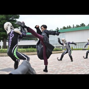 Hideyoshi Kan Instagram - #13🦊
Thank you
.
もう12月だね、はやいはやい。
凄く寒いので体調管理にはお気をつけて下さいね。
.
来週の14話もお楽しみに！
.
#仮面ライダーギーツ