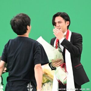 Hideyoshi Kan Instagram - #Fin🦊
Thankyou

『仮面ライダーギーツ』
1年間応援本当に有り難う御座いました。

この1年間沢山の方に支えられそして応援され本当に感謝してもしきれません。

そしてギーツキャストの皆んなに出会えた事
座長をできた事がなによりの財産です。

浮世英寿ありがとうな。
また成長した姿で帰ってくるよ…

#仮面ライダーギーツ
