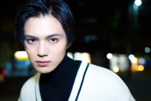 Hideyoshi Kan Instagram - 21歳になりました！

20歳は様々な事を経験させて頂き本当に幸せな1年でした。

今年は更に飛躍できるよう
そして
応援して下さってる皆さんに笑顔を届けられる様に
全力で精進して参ります！

#簡秀吉が生まれた日