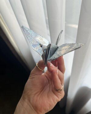 Hikaru Utada Instagram - 人生3度目、4年振りに折鶴ひろた　
My third encounter (the last one being 4 summers ago) with a paper crane in the streets.