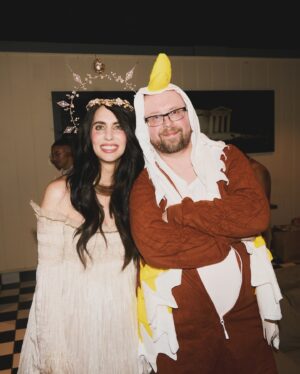 Hila Klein Instagram - Last night was a dream 
sold out show at the Greek????? 
Still can’t believe it, this is a night I’ll cherish forever 
Thank you so much to everyone that came to the show, you guys are all the most sweet beautiful talented people! Thank you also to everyone who tuned in and watched online we felt you in spirit <3
Thank you also to our most bestest number 1 crew, who worked so hard and endlessly to put so much detail into every bit and make the best show possible, and the most special thank you to my husband who puts on such an entertaining show I don’t know how he does it!!