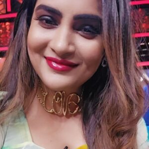 Himaja Instagram - I have mastered the art of loving myself 🥰 
which says Im eligible to love others❤️😇 
Thank u @sameerabharadwaj 😘 for this beautiful click 
#selflove #selfrespect #goforit #peace