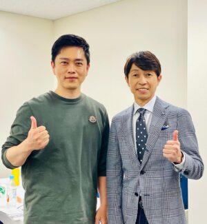 Hirofumi Yoshimura Instagram - 天才騎手の登場やで。やっぱシュッとしてたで。