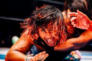 Hiromu Takahashi Instagram - 【6.21後楽園ホール大会】
HIROMUBOMB!!! を撮影してくれた西槇太一さんが撮ってくれたよ（@nishimakitaichi ）

美しいね📸