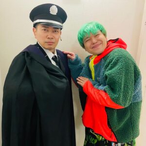 Hiroyuki Miyasako Instagram - 舞台「トムラウシ」で相馬さんと初めてお芝居をした😌

緊張してる相馬さん可愛かったし、一緒に舞台に立てて楽しかった〜〜

あと4公演、頑張って演じ切るので見に来てねーーーー！