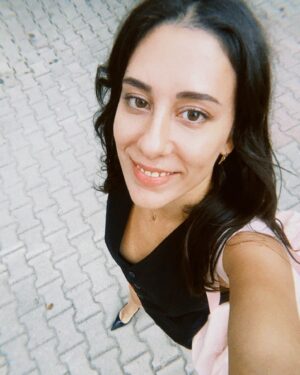 Hivda Zizan Alp Instagram - Selam ben geldim 🎴