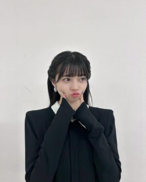 Hiyori Sakurada Instagram - 「ブルーピリオド」イベント、昨日は雨の中ありがとうございました。公開まで残り1ヶ月楽しみにしていてください🦋