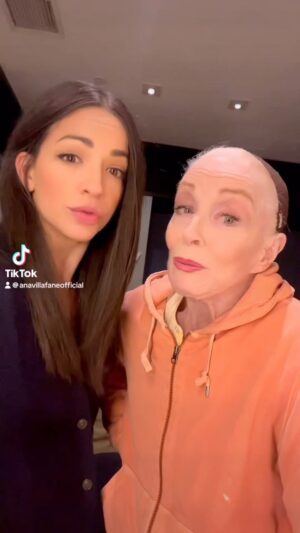 Holland Taylor Instagram - very demure, very mindful— for two more weeks💅