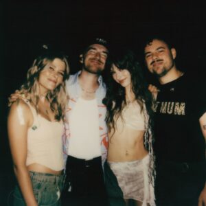Holly Humberstone Instagram - I had the wildest time last night playing The Eras Tour @taylorswift thank you for inviting me into your magical world, you are everything. I am still floating on a cloud ☆彡☁️☁️☁️✨ thank you to my band and team for just being the fucking best. Will remember last night 4 eva thank you thank youuuuu !!!!!!!!!!!!!!!