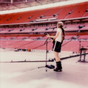 Holly Humberstone Instagram - I had the wildest time last night playing The Eras Tour @taylorswift thank you for inviting me into your magical world, you are everything. I am still floating on a cloud ☆彡☁️☁️☁️✨ thank you to my band and team for just being the fucking best. Will remember last night 4 eva thank you thank youuuuu !!!!!!!!!!!!!!!