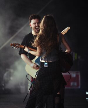 Holly Humberstone Instagram - @victoriousfestival thanks for a lovely time ✨✨🤍🤍🤍