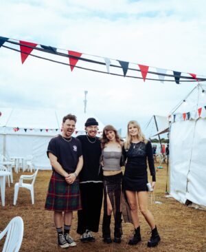 Holly Humberstone Instagram - @victoriousfestival thanks for a lovely time ✨✨🤍🤍🤍