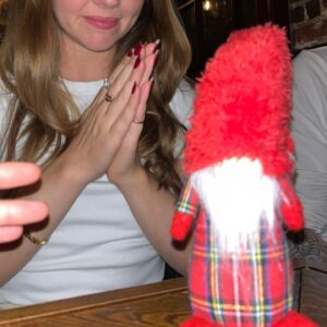 Holly Taylor Instagram - is it really ur birthday if u dont do a photoshoot w a gnome named nigel and decide to dedicate ur life to him