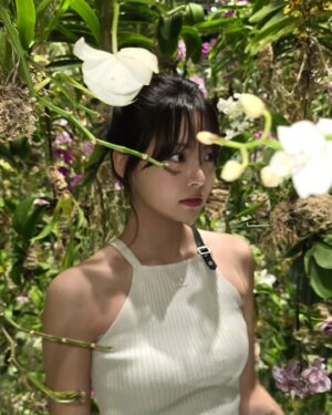 Hong Eun-chae Instagram - 