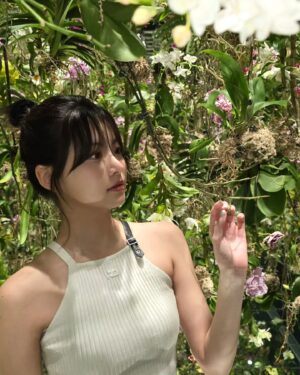 Hong Eun-chae Instagram - 