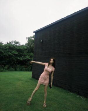 Hong Ji-yoon Instagram - 