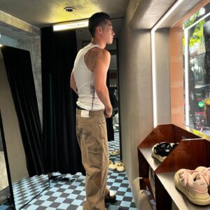 Hsin-Wei Chen Instagram - 廣州見10年老友之旅

之 

後面都是我

的照片

爽！

😬🙂‍↕️