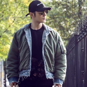 Huang Xiaoming Instagram - wink😜