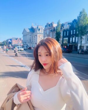Hwang Se-in Instagram - IN Netherlands