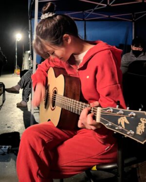 Hwang Se-in Instagram - My Love 🎸 홍나미 

#영화30일#영화 #30일 #꼭꼭꼭 
#보세요두번보세요
