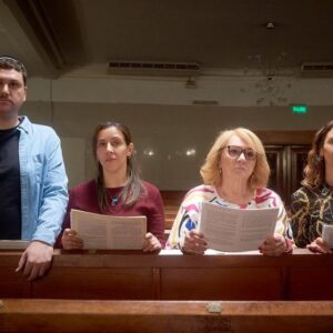 Iair Said Instagram - Desde hace 10 años, cada vez que soplaba las velitas o pasaba un tren pedía el mismo deseo;
Poder hacer “Los domingos mueren más personas” @losdomingosfilm 

Gracias al @incaa_argentina , @programa_ibermedia y las productoras que lo hicieron posible apostando en un momento tan difícil apoyándome ciegamente.

Gracias @campo_cine por llevar a cabo el proyecto

En Coproducción con 
@Patagonikfilms
@Disparte_

En asociación con
@Mygosh.co
@pimientafilms 
@giorgina_mesiano 

Gracias @giorgina_mesiano por acompañarme con sabiduría, paciencia, optimismo y demencia.

Gracias a mi aliado en todo este lio @giovannicimarosti por traducir en cada imagen la escena que yo tenía en mi cabeza.

Gracias a las protagonistas soñadas que aceptaron ser parte y que se sumaron a esta aventura. 
@rita.corteseok @julianagattas y @antoniazegers

Gracias a todo el elenco.

Gracias al equipo que se apropió de la peli y materializó mi sueño en la pantalla. En particular a mi AD, Machi Báncora, que cada mala noticia la decía como una caricia.

Gracias a los amores, las familias, los amigos, y las empresas que nos apoyaron y bancaron día a día.

Deseo un país con más políticas públicas culturales para que hacer cine no sea un privilegio solo para unos pocos.

Que nunca se acaben los deseos.

Y al público, lxs esperamos muy pronto en las mejores salas.

Gracias a todo el equipo Tecnico un dream team que lo hizo posible! 

Foto: @alejandralopezfotografa