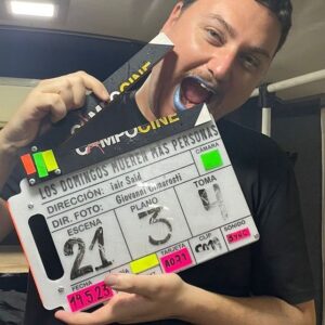 Iair Said Instagram - Desde hace 10 años, cada vez que soplaba las velitas o pasaba un tren pedía el mismo deseo;
Poder hacer “Los domingos mueren más personas” @losdomingosfilm 

Gracias al @incaa_argentina , @programa_ibermedia y las productoras que lo hicieron posible apostando en un momento tan difícil apoyándome ciegamente.

Gracias @campo_cine por llevar a cabo el proyecto

En Coproducción con 
@Patagonikfilms
@Disparte_

En asociación con
@Mygosh.co
@pimientafilms 
@giorgina_mesiano 

Gracias @giorgina_mesiano por acompañarme con sabiduría, paciencia, optimismo y demencia.

Gracias a mi aliado en todo este lio @giovannicimarosti por traducir en cada imagen la escena que yo tenía en mi cabeza.

Gracias a las protagonistas soñadas que aceptaron ser parte y que se sumaron a esta aventura. 
@rita.corteseok @julianagattas y @antoniazegers

Gracias a todo el elenco.

Gracias al equipo que se apropió de la peli y materializó mi sueño en la pantalla. En particular a mi AD, Machi Báncora, que cada mala noticia la decía como una caricia.

Gracias a los amores, las familias, los amigos, y las empresas que nos apoyaron y bancaron día a día.

Deseo un país con más políticas públicas culturales para que hacer cine no sea un privilegio solo para unos pocos.

Que nunca se acaben los deseos.

Y al público, lxs esperamos muy pronto en las mejores salas.

Gracias a todo el equipo Tecnico un dream team que lo hizo posible! 

Foto: @alejandralopezfotografa