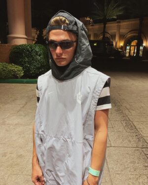 Ian Grey Instagram - SPORTS VEST