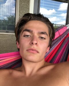 Ian Grey Most Liked Photos and Posts