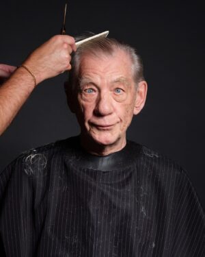 Ian McKellen Instagram - Shedding Falstaff ✂️ 🪒 ✂️ Removing the Shakespearean character's hair. 

@ianmckellen 
@playerkingsplay 

Hair and grooming by Luke Davies @supply.91 with special thanks @tomtom860 

#IanMcKellen #Falstaff #Shakespeare Photo #FredericAranda