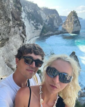 Ian Thomas Instagram - Paradise 🌎🌴
