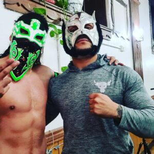 Iban Dido Gutierrez Instagram - THANK YOU CHICAGO🔥🔥@warriorwrstlng

Amazing night and I met amazing persons!!! @dantemartin612 @dariusmartin612 @lince_dorado 
Thank you very much for everything!!
#THEMOSTWANTED 
#TENDIDOCOMOBANDIDO