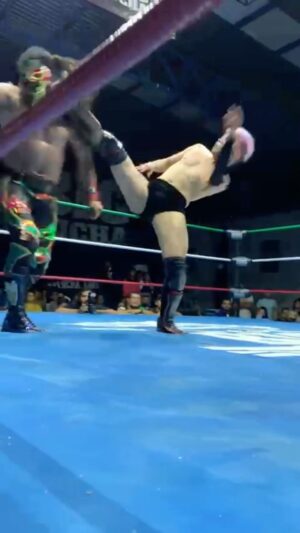 Iban Dido Gutierrez Instagram - No es fácil derrumbarme 
Espero una revancha……

#luchalibre #prowrestling #プロレス #luchador #prowrester #プロレスラー #mexico #japon #japan #japones #bandido #biglucha #blackgeneration #campeonato