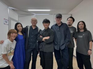 Ichiro Yamaguchi Instagram - やっとUNDERWORLDに会えた。病気で何度も公演を中止にしてしまい、凄く凄く迷惑をかけたのに「おかえり、おめでとう」と言って優しく迎えてくれた。いつか一緒に何か作ろうと言ってくれたこと、本気にしてます。また新しい生きる理由ができた。感謝。

#UNDERWORLD
#サカナクション
#SONICMANIA
