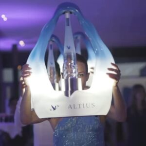 Idris Elba Instagram - An unforgettable night, hosted and DJed by yours truly. #GreyGooseAltius #ViveLaVodka