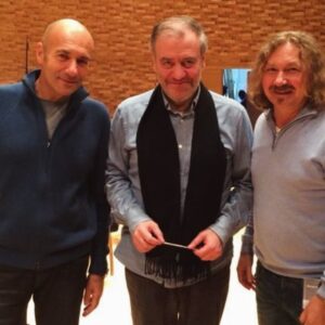 Igor Nikolayev Instagram - Дорогой мой друг Игорь! Этот день настал, день твоего 70-летия, день,когда на тебя обрушится миллион поздравлений и красивых искренних слов! Мои пожелания просты: ТВОРИ ВСЕГДА! ЖИВИ ДОЛГО! СЧАСТЬЯ И ЗДОРОВЬЯ ТЕБЕ И ТВОИМ ЛЮБИМЫМ ЛЮДЯМ!