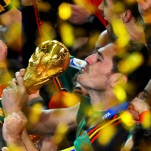Iker Casillas Instagram - 🏆🌎🫶🏼🫦🇪🇸 1️⃣4️⃣ years ago!