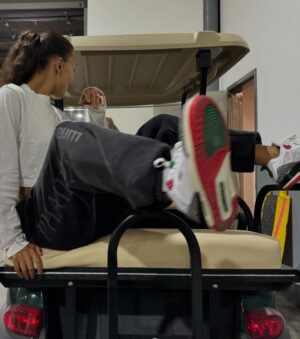 Ilfenesh Hadera Instagram - Work? Or play? @godfatherofharlem @mgmplus