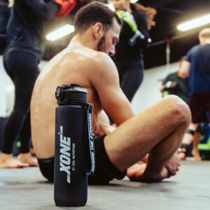 Ilias Bulaid Instagram - @xoneperformance vecht samen met meervoudig kickbokswereldkampioen en ongeslagen MMA-vechter Ilias om samen het meeste uit zijn carrière te halen. Ilias streeft naar het halen van zijn ultieme sportprestaties. Na zijn succesvolle kickbokscarrière, met meerdere wereldtitels, heeft hij de overstap naar MMA gemaakt. Met zijn ongeslagen record in MMA is het een kwestie van tijd voordat we hem in de UFC zien.

Met de XONE-producten, zoals Regenerate, Aminofusion en de verschillende vitamines en mineralen, haalt Ilias het maximale uit zijn prestaties en trainingen. Zo kan hij zich volledig focussen op maar één doel: Winnen! Met het NZVT-label en de hoogste kwaliteit supplementen ondersteunen we topsporters en iedereen die zijn of haar sport serieus neemt!
—
@xoneperformance @officialbulaid #xone #xoneperformance