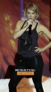 Actress Iliza Shlesinger HD Instagram Photos and Wallpapers August 2024